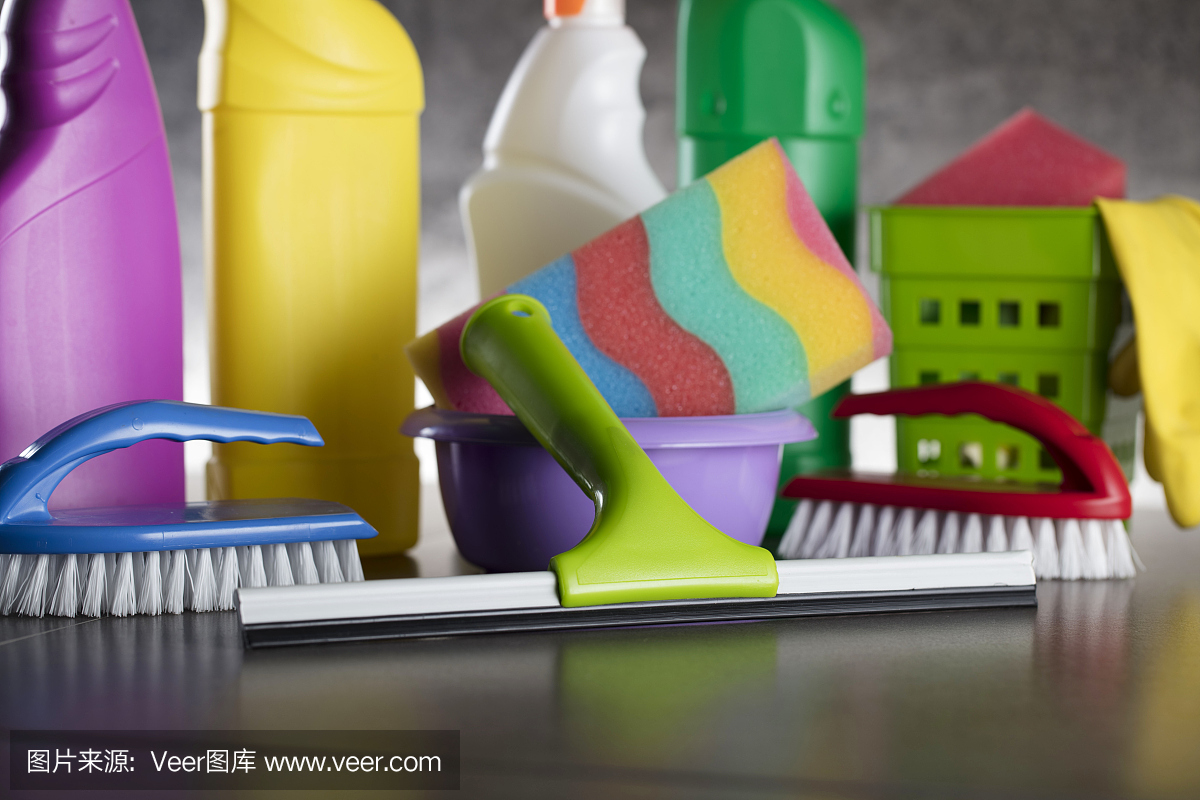 清潔產(chǎn)品。家里清潔。排版。